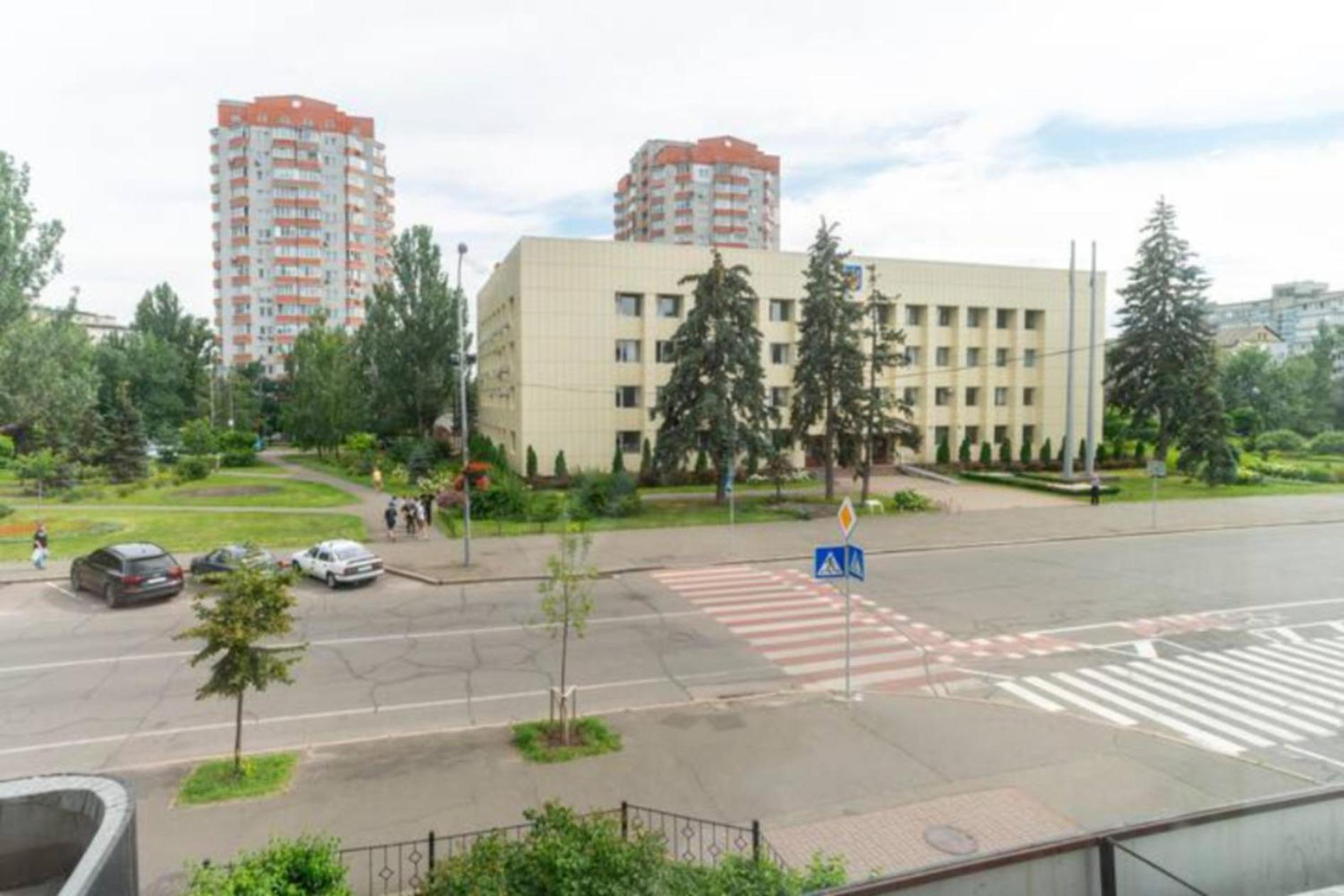 Затишна 2К Квартира З Усім Необхідним Для Життя Поряд З Метро Дарниця Kijów Zewnętrze zdjęcie